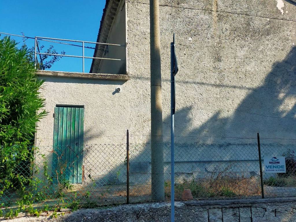 Rustico / casale a Fano in Località Gimarra - Foto 3