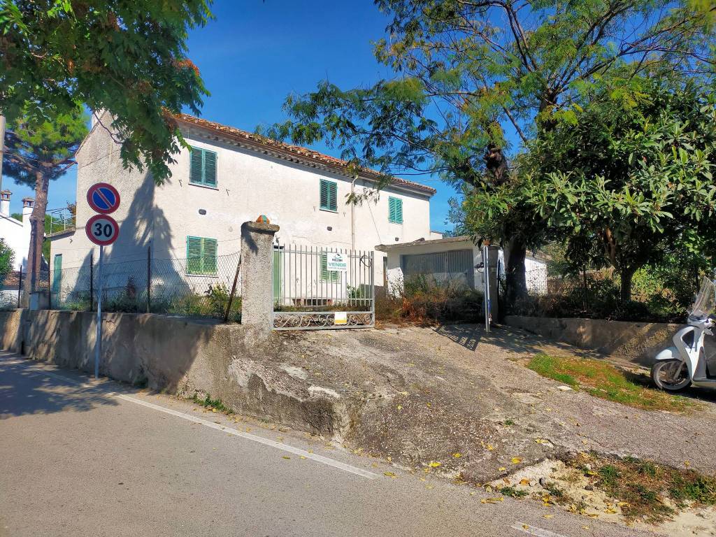 Rustico / casale a Fano in Località Gimarra - Foto 4