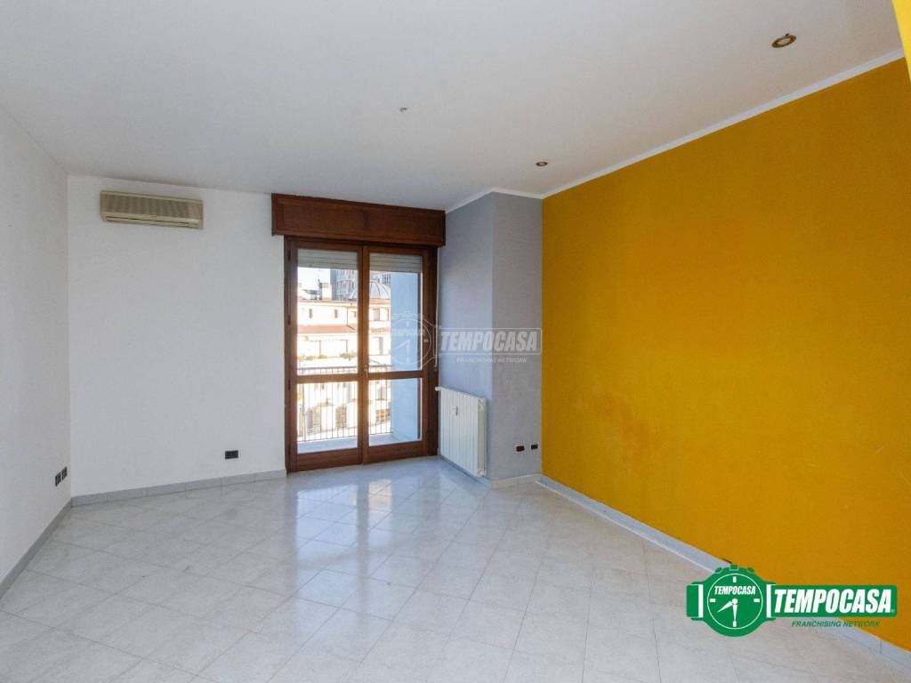 Appartamento a Busto arsizio in Via Milazzo 1/A - Foto 2
