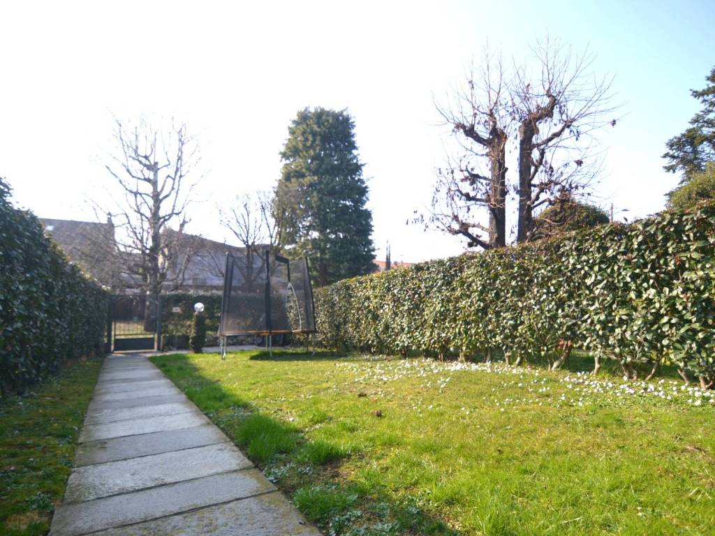 Villetta a schiera a Olgiate olona in Via Unità d'Italia, 41 - Foto 5