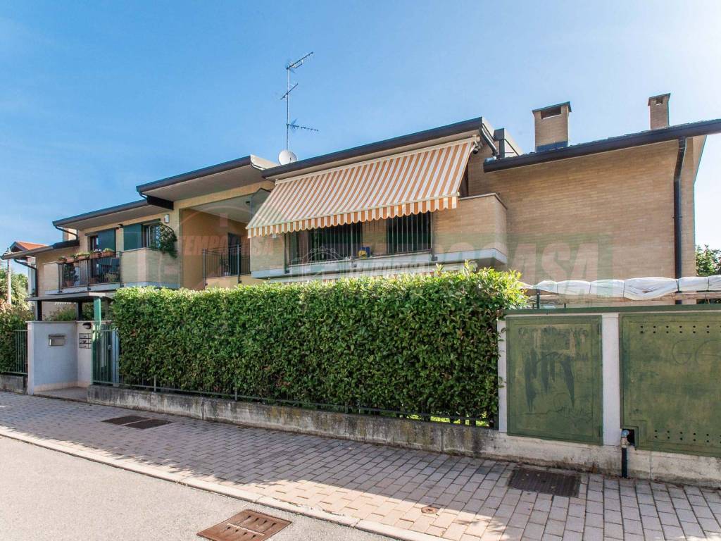 Appartamento a Cislago in Via Cardinal Ferrari 19 - Foto 4