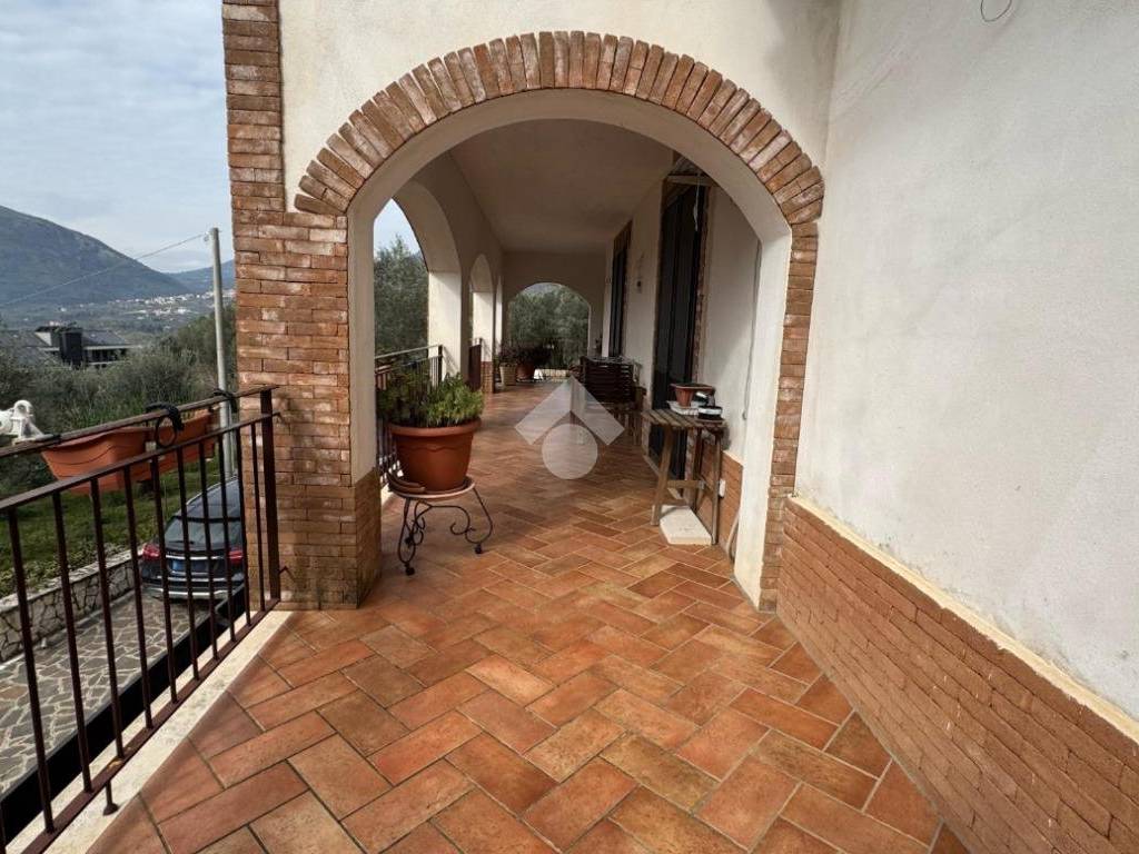 Villa a Giffoni sei casali in Via Area Serra - Foto 3