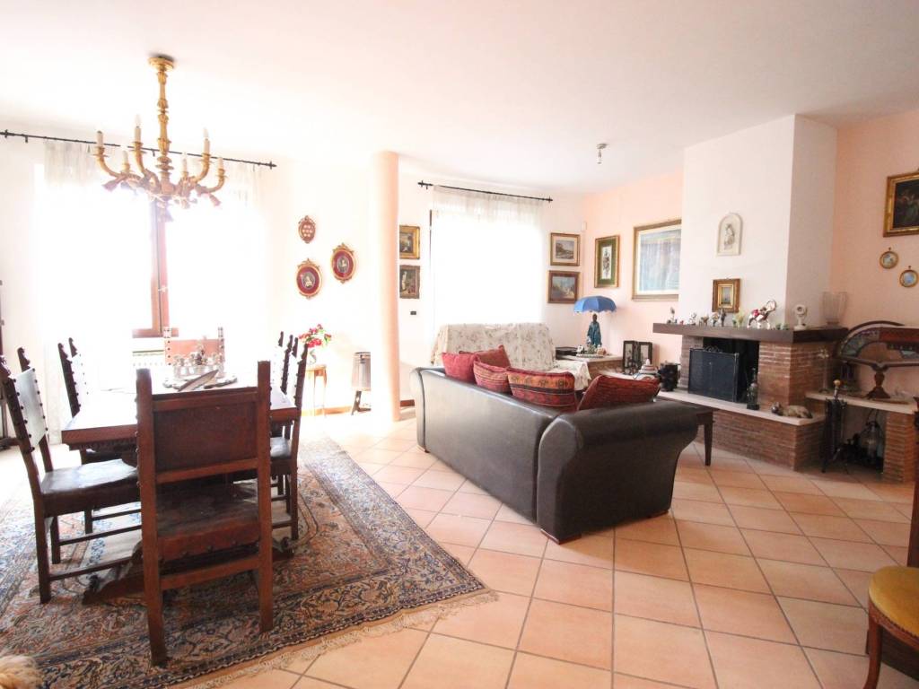 Villa a Picciano in Via Roma, 42 - Foto 2