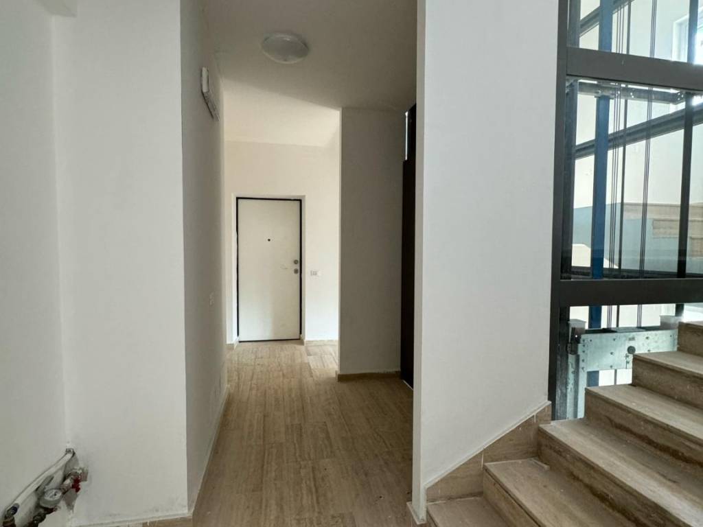 Appartamento a Lamezia terme in Via Isaac Newton - Foto 2