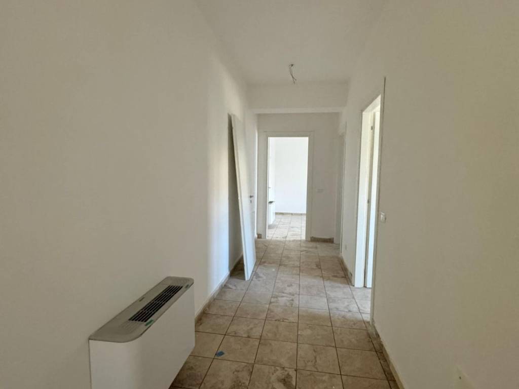 Appartamento a Lamezia terme in Via Isaac Newton - Foto 5