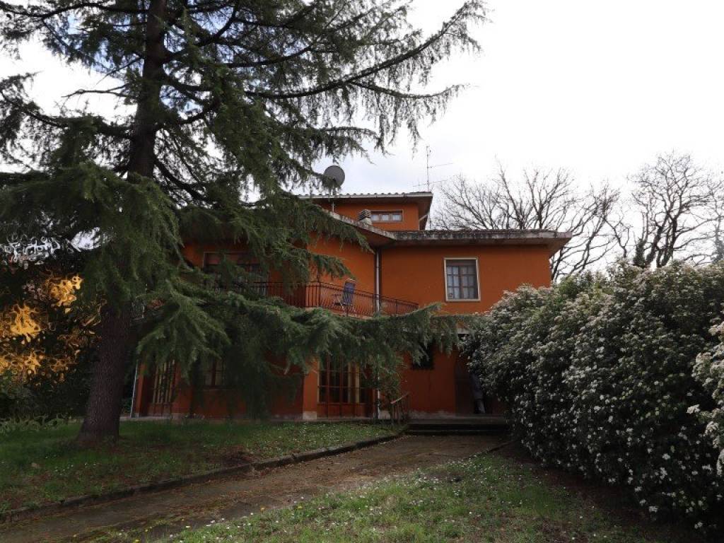 Villa a Bucine in Via Giuseppe Giusti - Foto 4