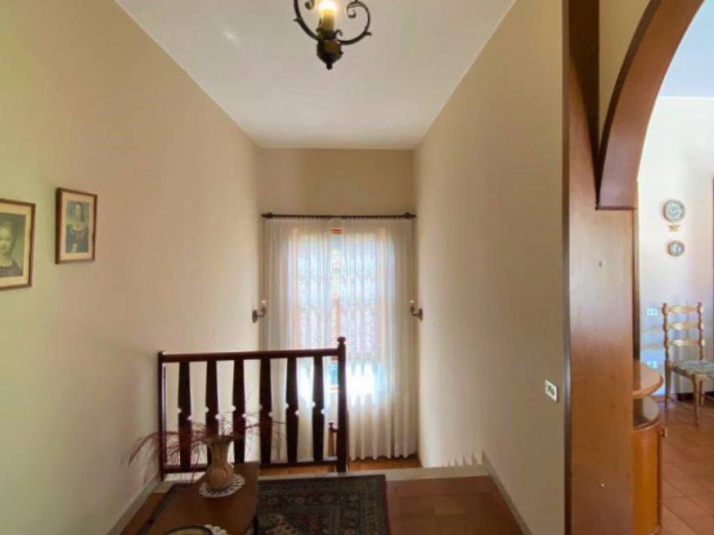 Villa a Saronno in Via Don Giovan Battista Radice, 6 - Foto 5