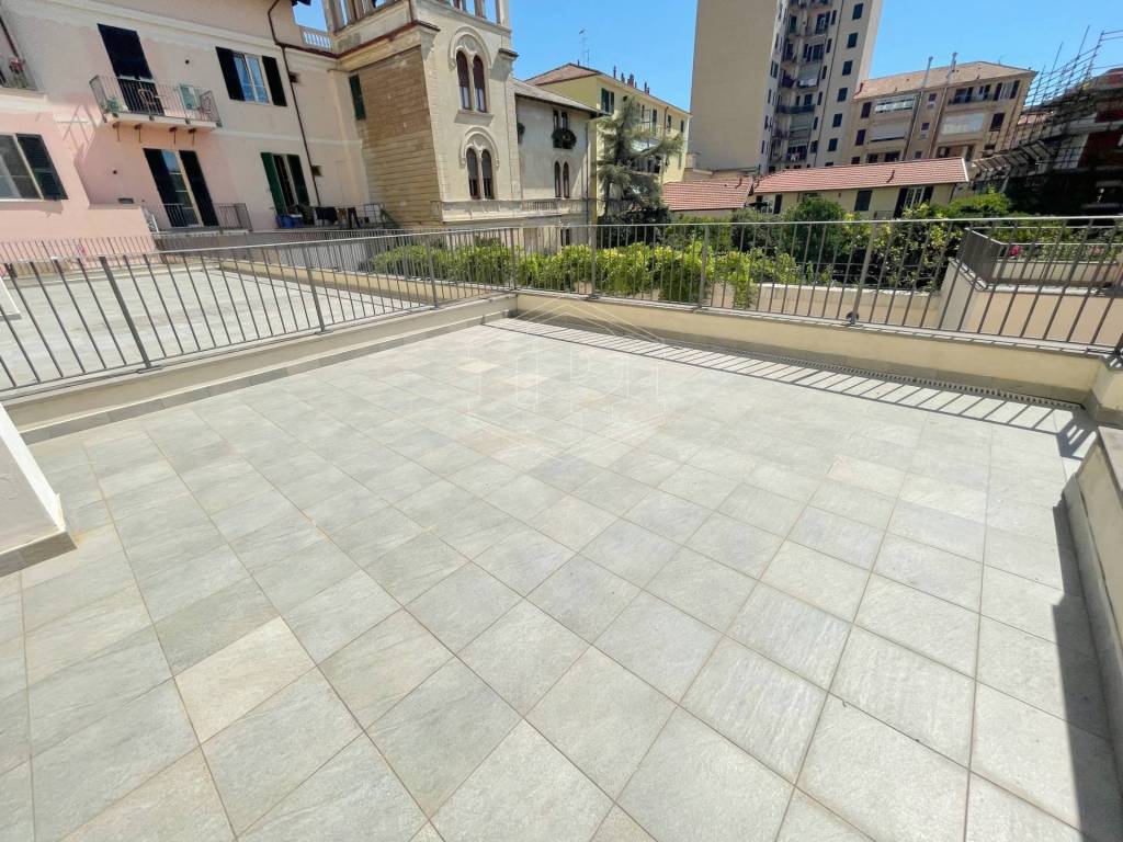 Appartamento a Albenga in Via dei Mille - Foto 3
