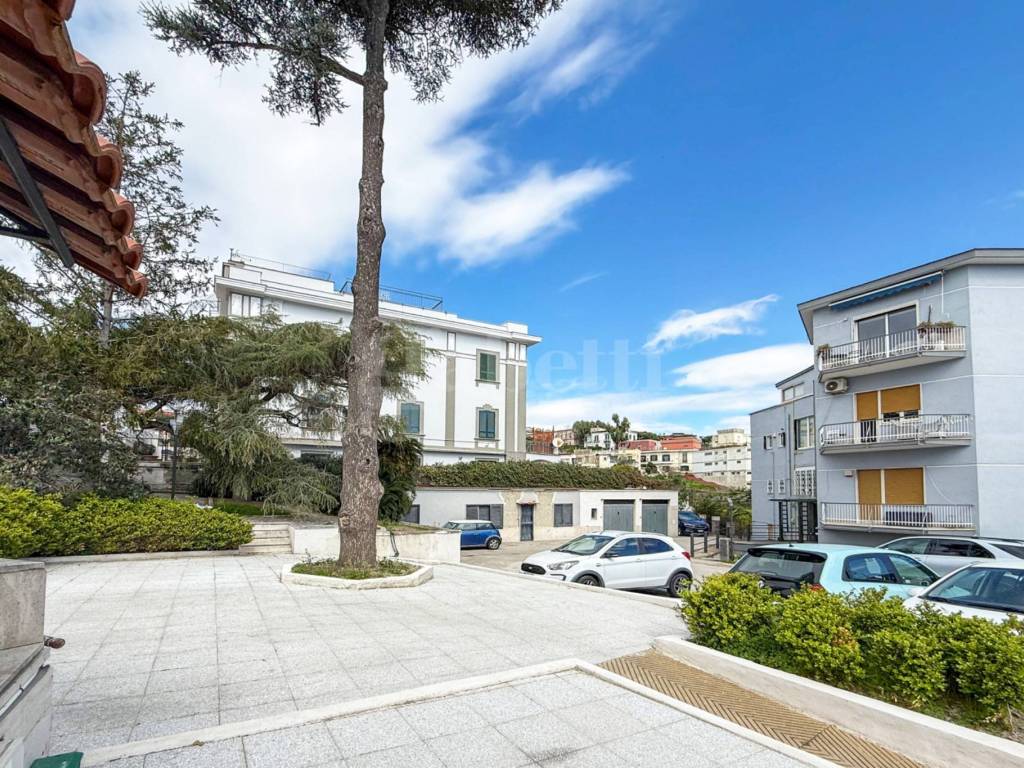Appartamento a Napoli in Via Posillipo, 66 - Foto 5