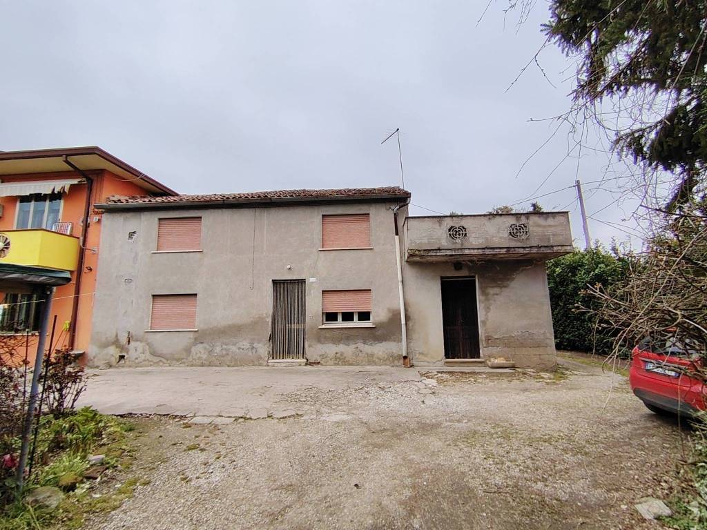 Casa indipendente a Stanghella in Via Gorzon Sinistro Inferiore, 24 - Foto 2