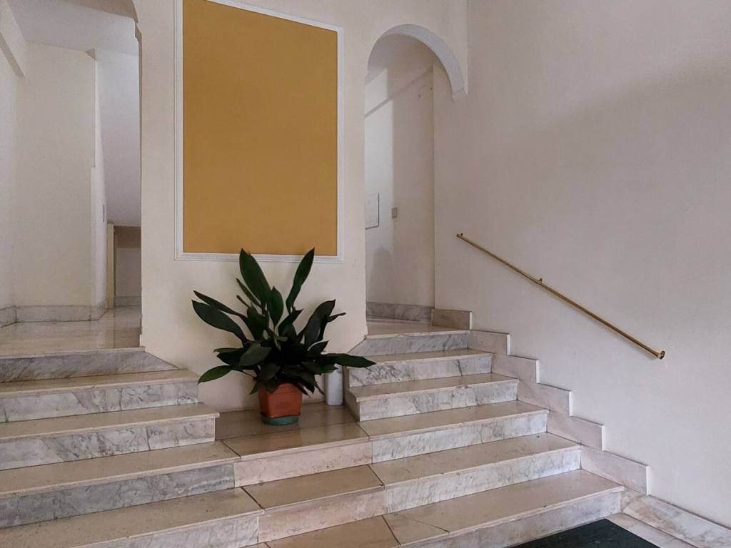 Appartamento a Lagonegro in Viale Cristoforo Colombo, 129 - Foto 2