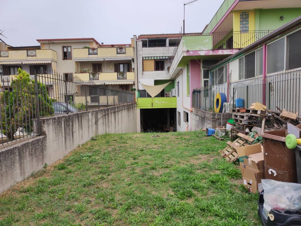 Immobile a Maddaloni in Via Emanuele Campolongo - Foto 2