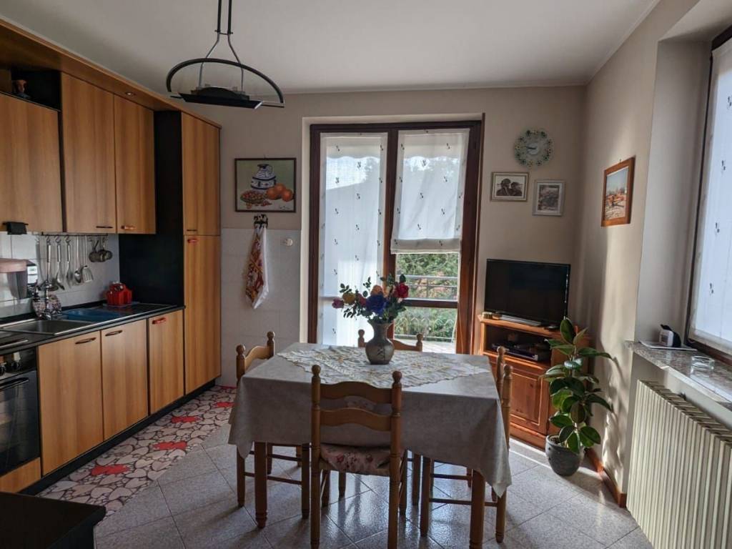 Villa a Borgo ticino in Via Privata Tiziano, 9 - Foto 3