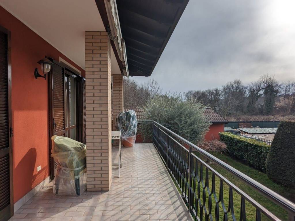 Villa a Borgo ticino in Via Privata Tiziano, 9 - Foto 4