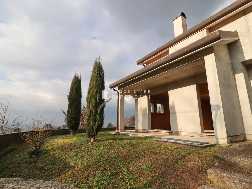 Villa a Oggiono in Via Piave - Foto 2