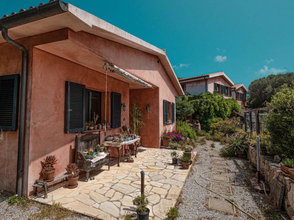 Villa a Luogosanto in Località Chessa - Foto 4