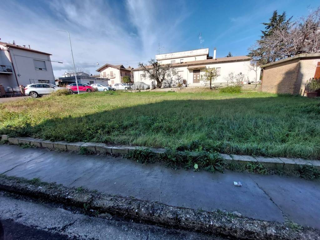 Terreno a Nereto in Via Giacomo Leopardi - Foto 4