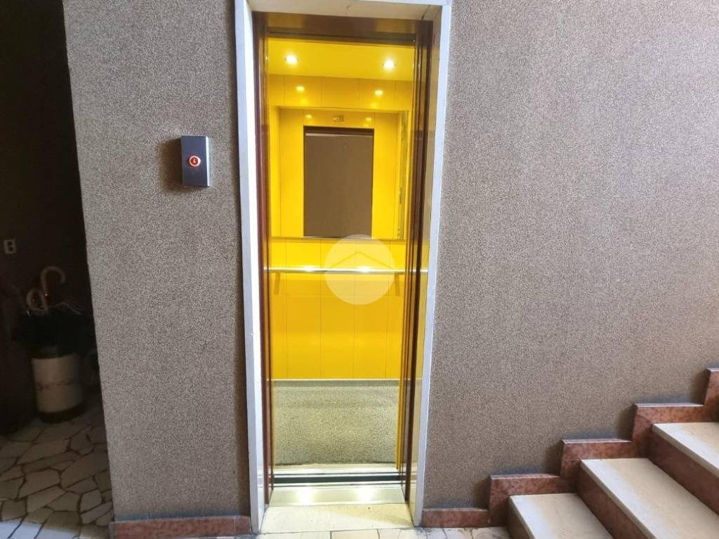 Appartamento a Busto arsizio in Via Principessa Mafalda, 11 - Foto 5