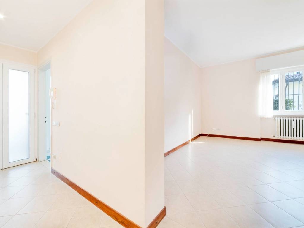 Villa a Venegono inferiore in Via Alcide de Gasperi, 1 - Foto 3