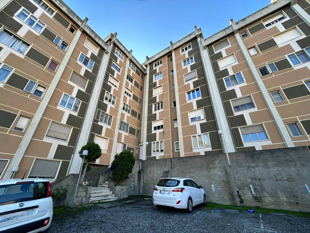 Appartamento a Catanzaro in Via Bezzecca - Foto 2