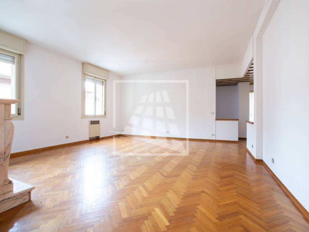 Appartamento a Reggio emilia in Viale Umberto I, 40 - Foto 4