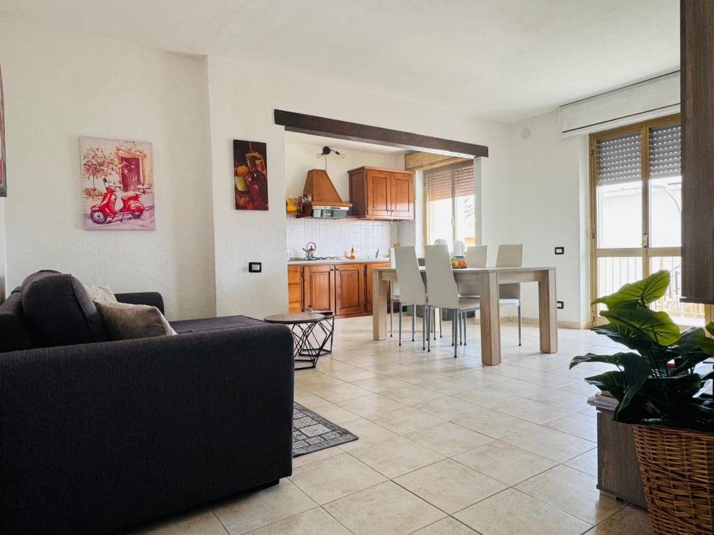 Appartamento a Siniscola in Piazza Italia, 8 - Foto 2