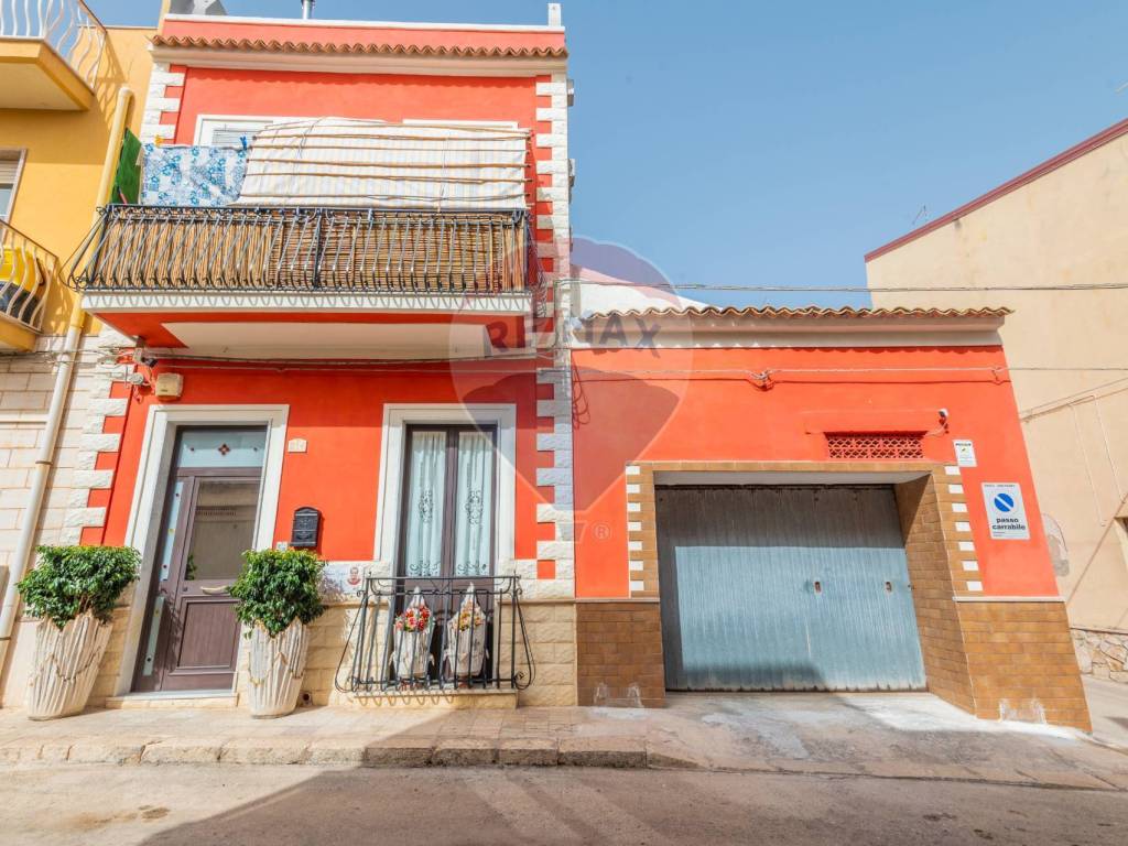 Casa indipendente a Pachino in Via savonarola, 214 - Foto 2