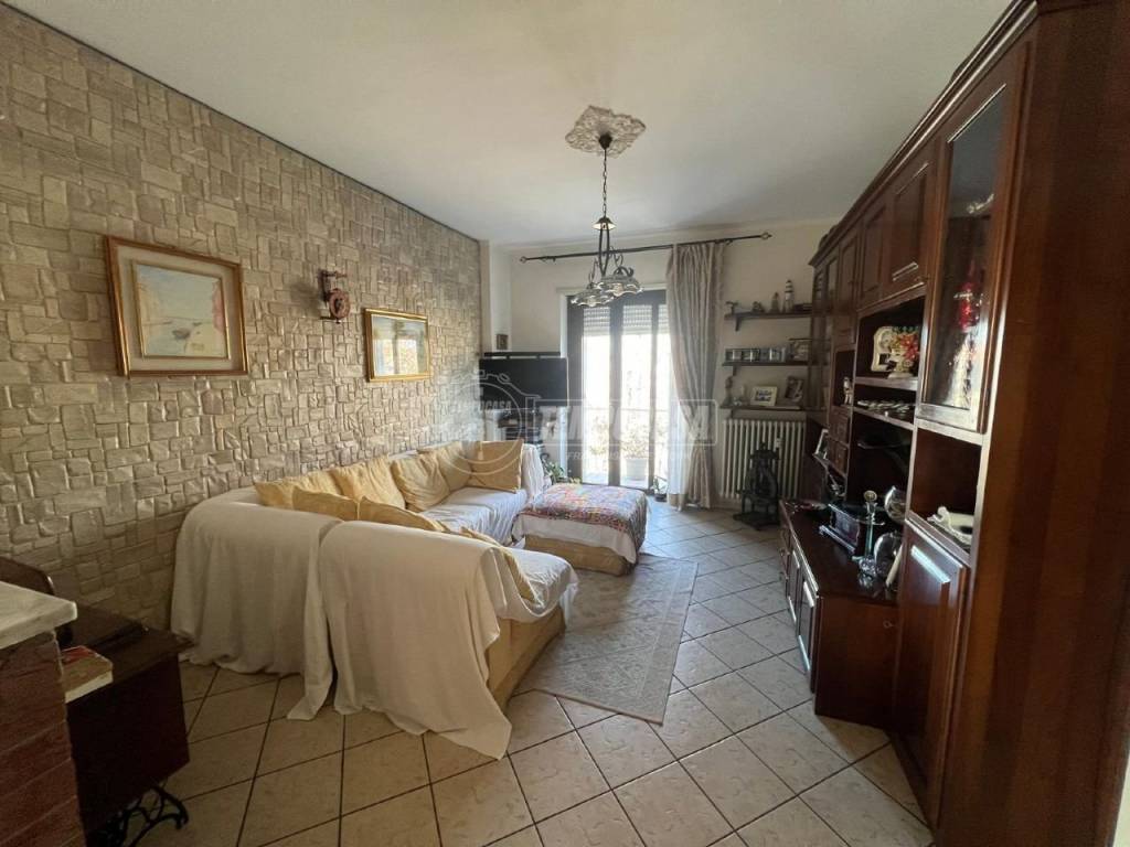 Appartamento a Asti in Viale Pilone 121/b - Foto 4