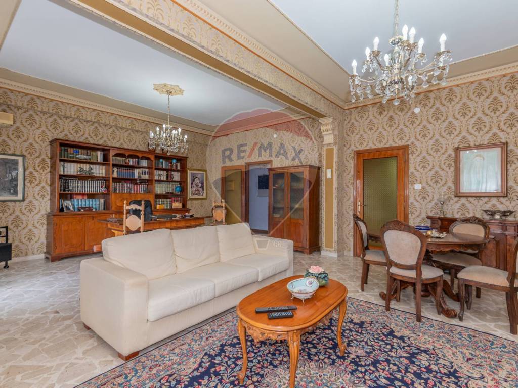 Appartamento a Noto in via Cavalieri di Vittorio Veneto, 7 - Foto 3