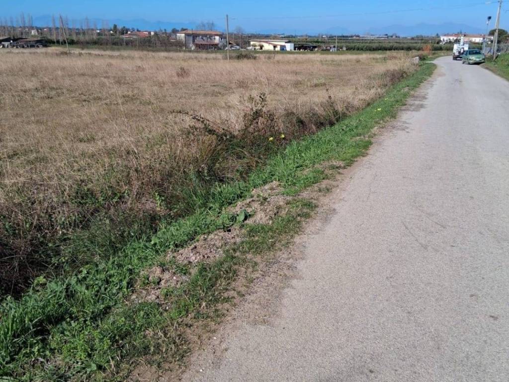 Terreno a Capaccio paestum in via tempa di lepre - Foto 2