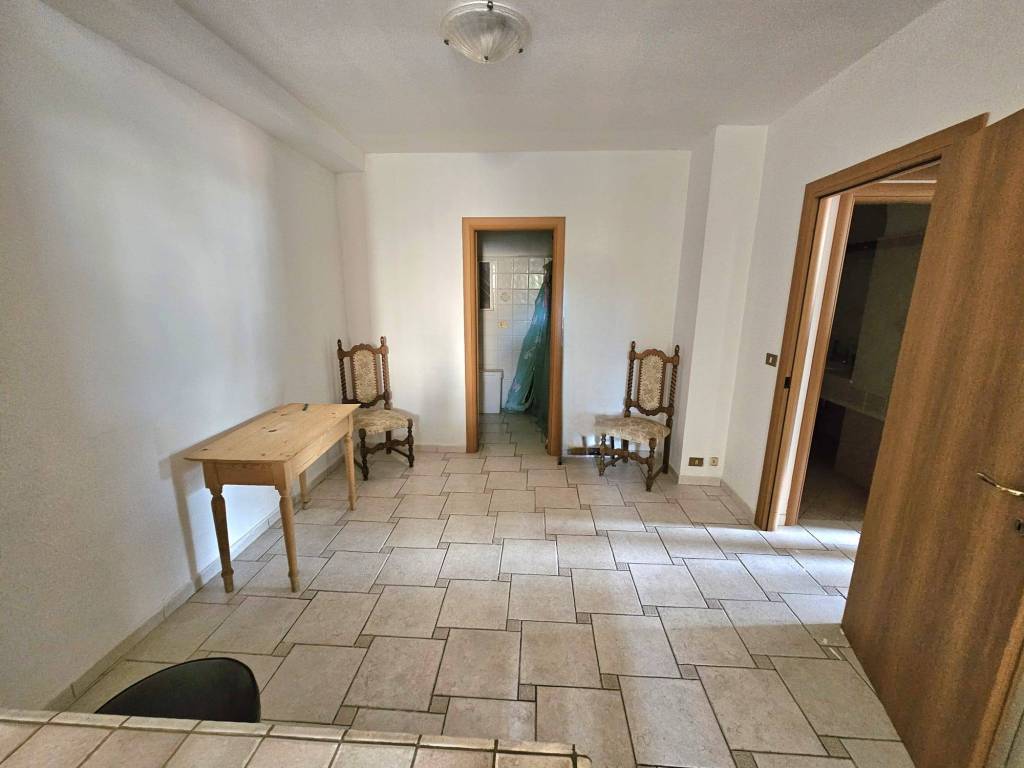 Appartamento a Terracina in Piazza Cipollata - Foto 4