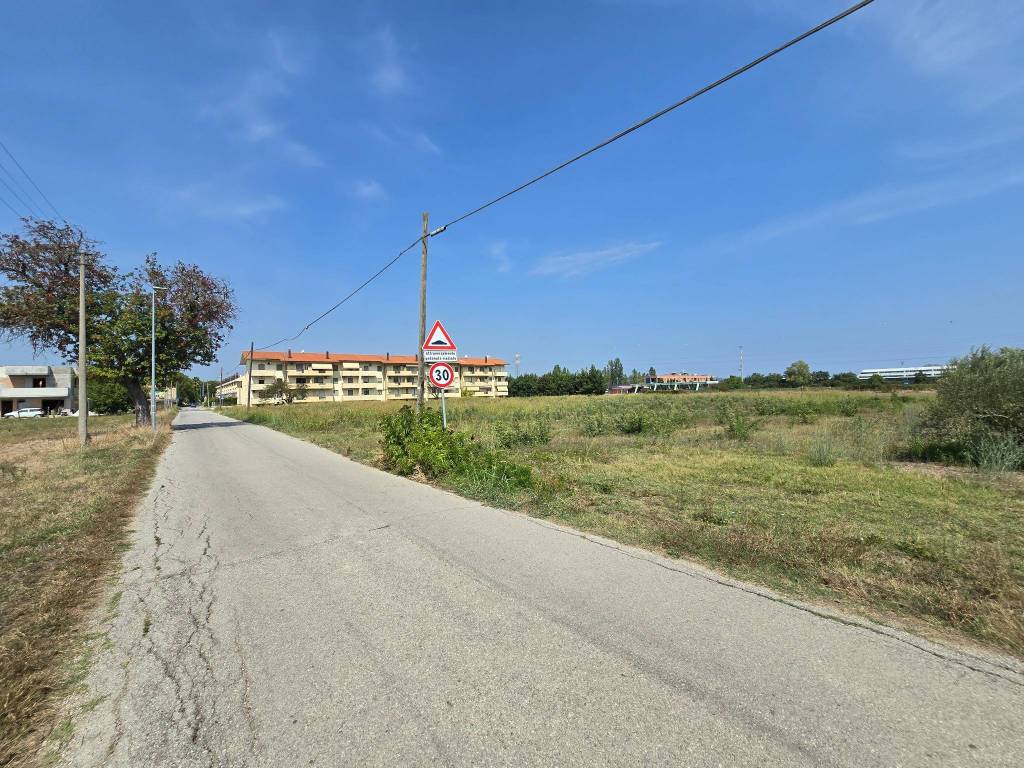 Terreno a Cepagatti in Via Lombardia - Foto 5