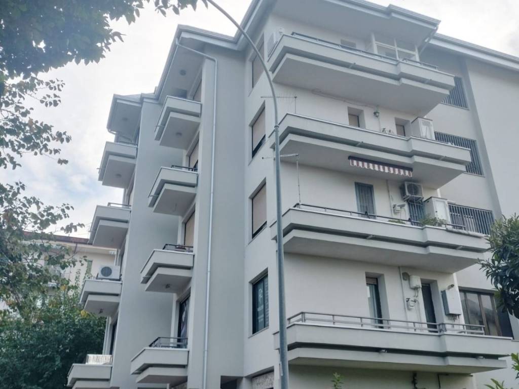Immobile a Caserta in Viale Francesco Cilea - Foto 2