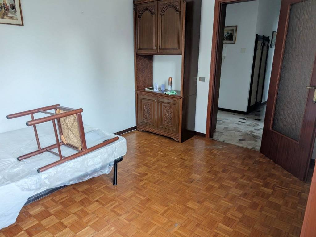 Appartamento a Induno olona in Via Vincenzo Vela - Foto 4