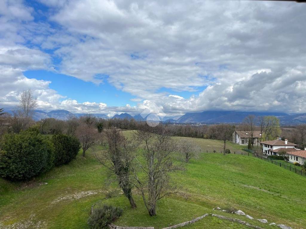 Casa indipendente a Moruzzo in Str. dei Luncs, 6 - Foto 4