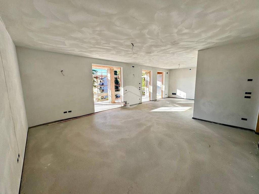 Appartamento a Caprino veronese in Via Sandro pertini, 19 - Foto 2