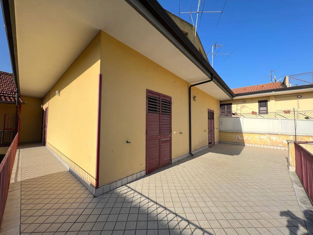 Appartamento a Teverola in Via Giuseppe Garibaldi - Foto 4