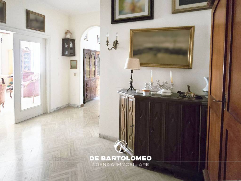 Appartamento a Taranto in Via Lago di Molveno - Foto 3