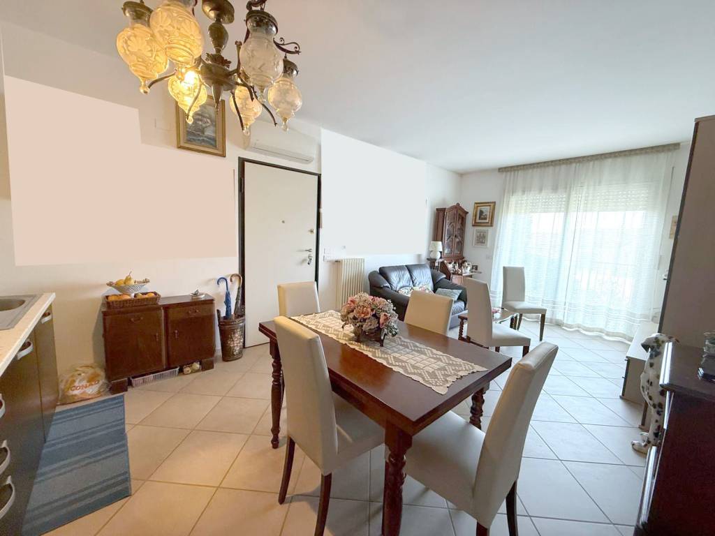 Appartamento a Riccione in Viale Brescia - Foto 2