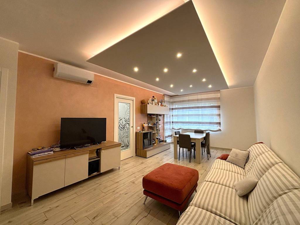 Appartamento a Perugia in Via Cristoforo Colombo, 5 - Foto 2