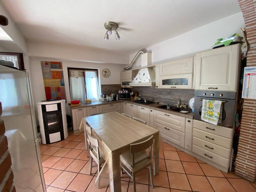 Villa a Minturno in Via Canale - Foto 2