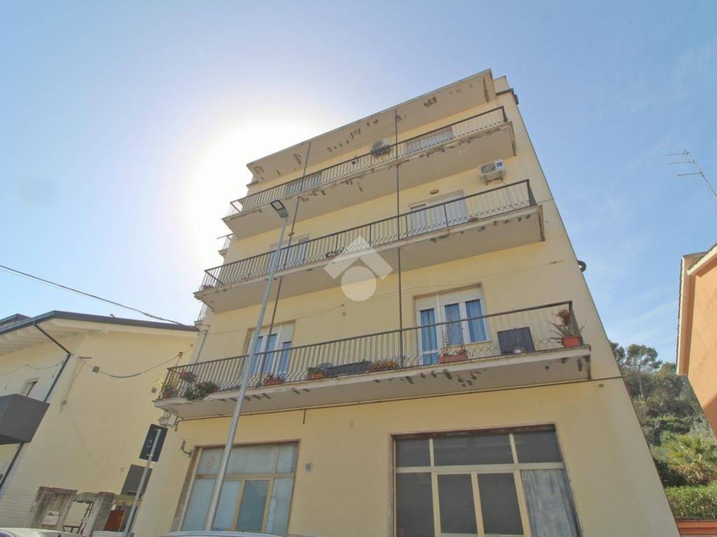 Appartamento a Giulianova in Via Raffaello Sanzio, 22 - Foto 2