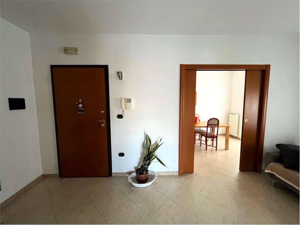 Appartamento a Brindisi in Via Appia, 13 - Foto 2