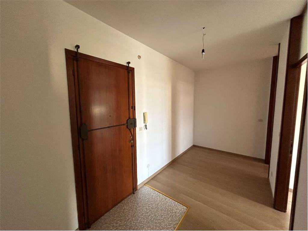 Appartamento a Pordenone in Via Galileo Galilei - Foto 4