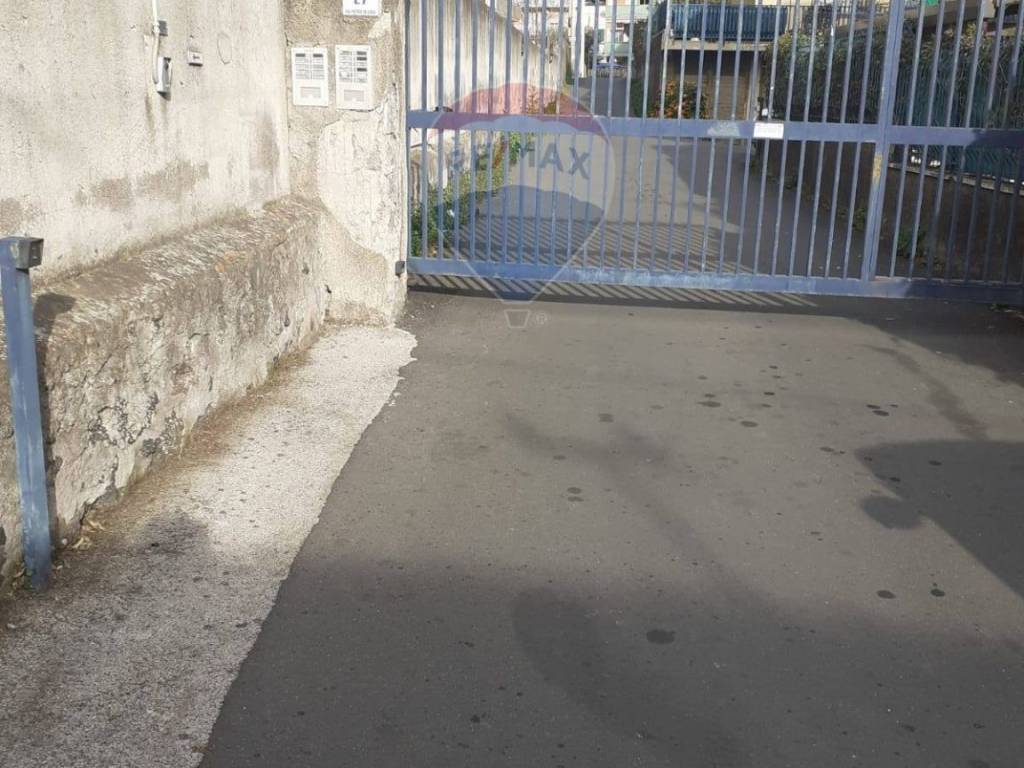 Box / garage a Catania in Via Pietro De Logu, 27 - Foto 4
