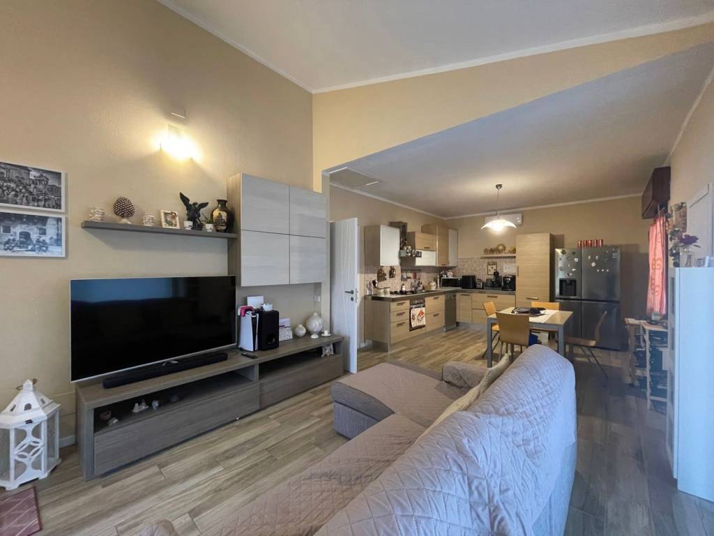 Casa indipendente a Legnago in Via Piazzetta G. Carducci, 1 - Foto 2