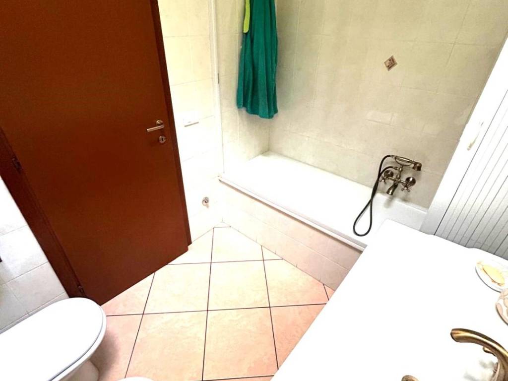 Appartamento a Rieti in Via Francesco Palmegiani - Foto 5