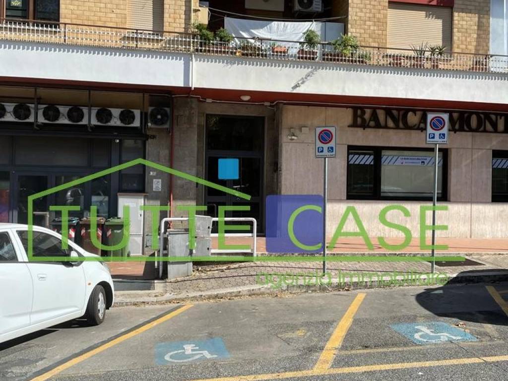 Immobile a Aprilia in Piazza Don Luigi Sturzo, 2 - Foto 4