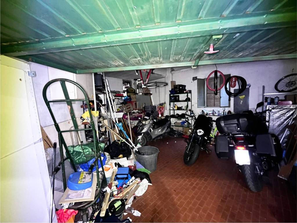 Box / garage a Genova in Via Pietro Balestrazzi, 28 - Foto 3