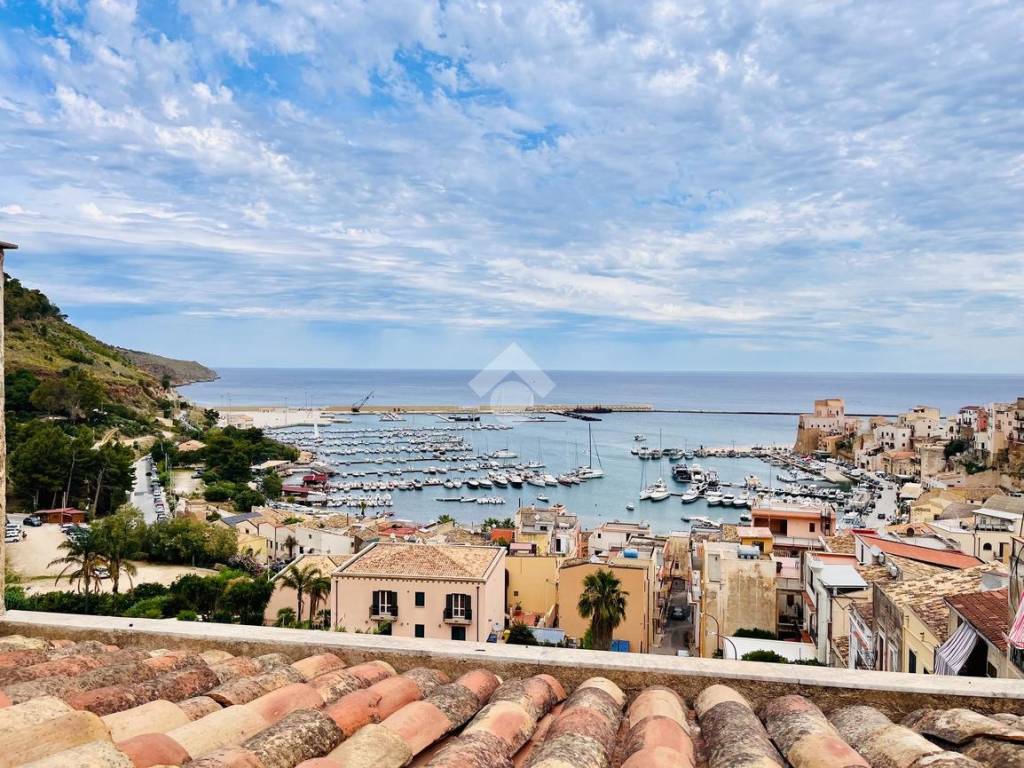 Casa indipendente a Castellammare del golfo in Via Canale Vecchio, 11 - Foto 2